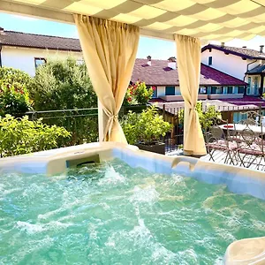 Appartement Dimora Di Charme &, Peschiera del Garda