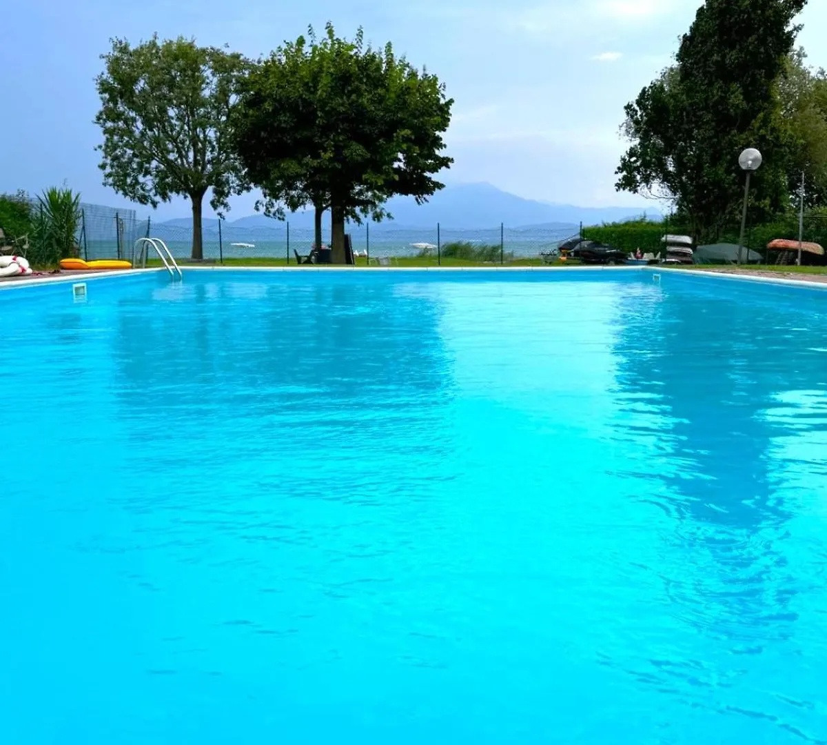 Sg Family - Lakeside Apartment Peschiera del Garda