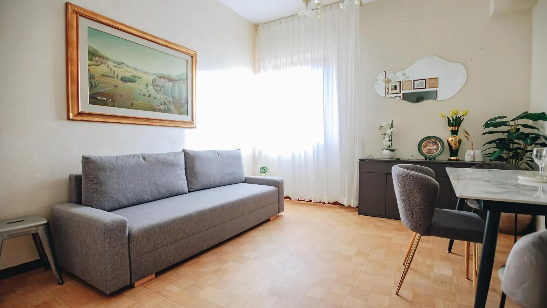 Sg Family - Lakeside Apartment Peschiera del Garda Italy